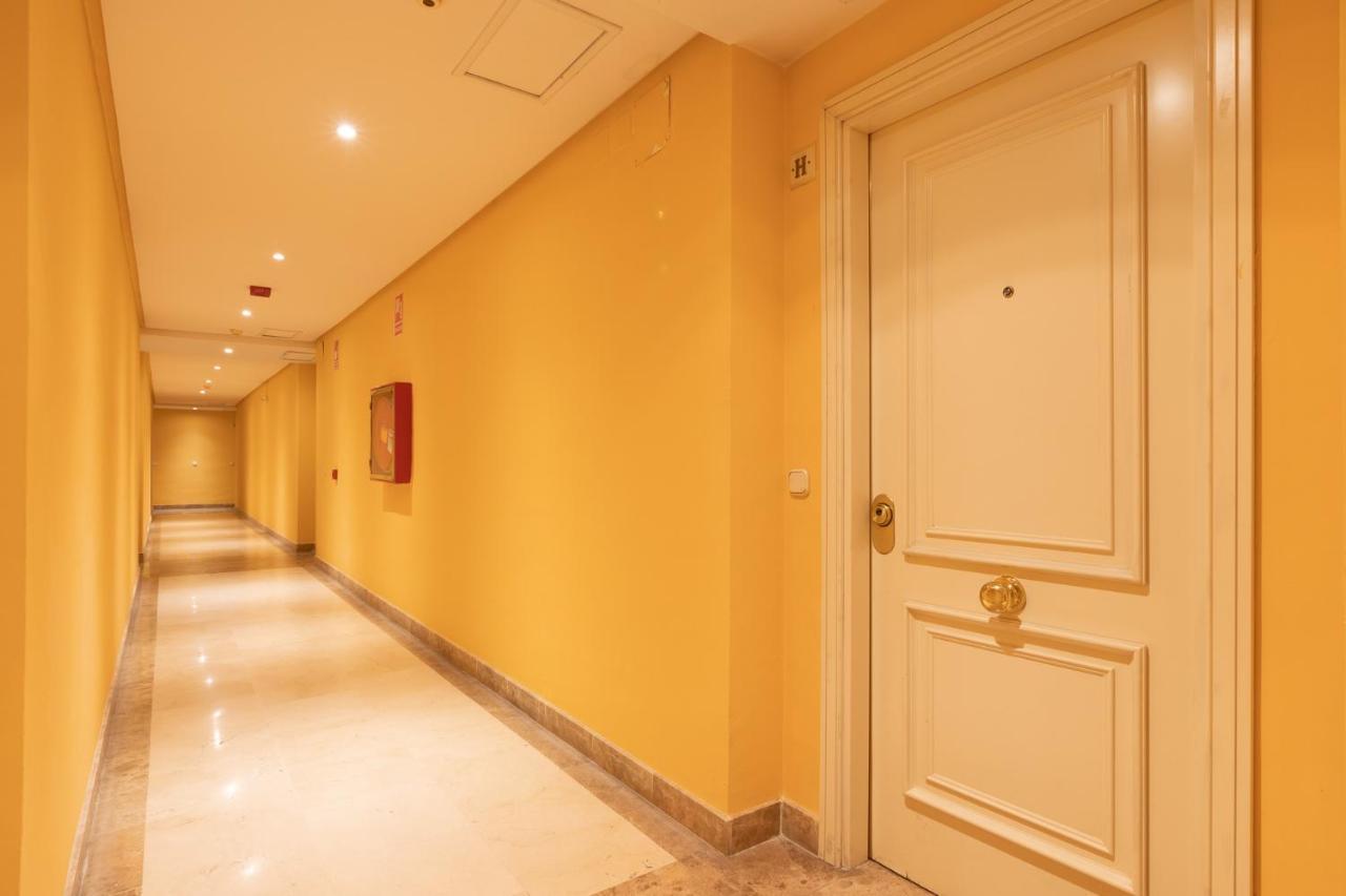 Ferienwohnung Puerto Banus, Marina Banus, 2Br, 2Bth, Pool, Parking, Marbella, 3H Exterior foto